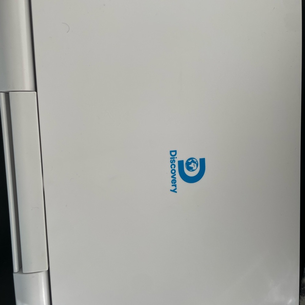 Discovery Interactive Learning Laptop with Colorful Keys - Picture 2 of 2